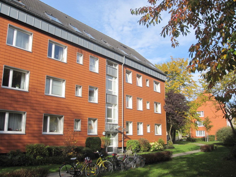 Modernisierte 4-Zimmer-Wohnung mit Balkon in Hamburg Rahlstedt - Foto 3
