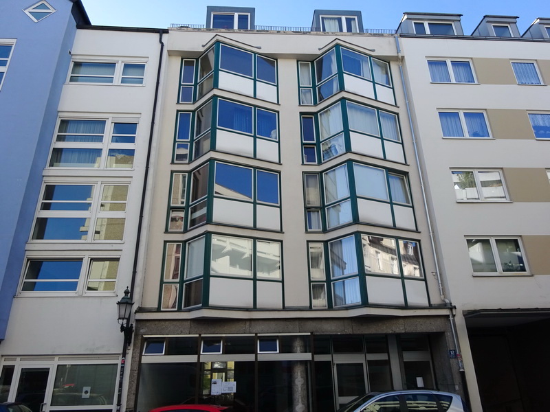 Schöne 2-Zimmer-Wohnung in München / Schwabing OHNE Balkon - Foto 2